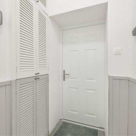 Dom & House - Apartamenty Kamienica Sopocka 150 Metrow Od Plazy Сопот Екстер'єр фото