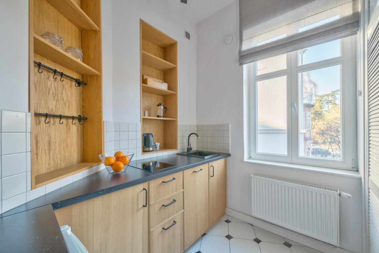 Dom & House - Apartamenty Kamienica Sopocka 150 Metrow Od Plazy Сопот Екстер'єр фото